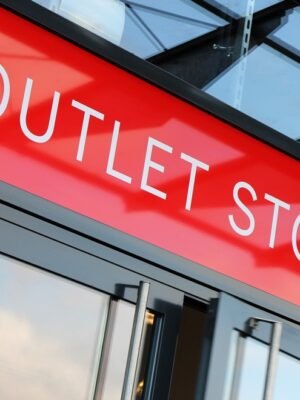 European outlets: the key to smart, economical shopping